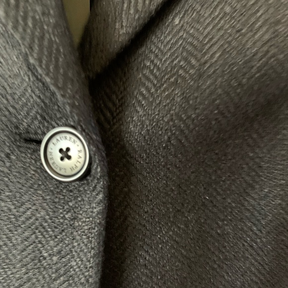 Jacket - Picture 5 of 5